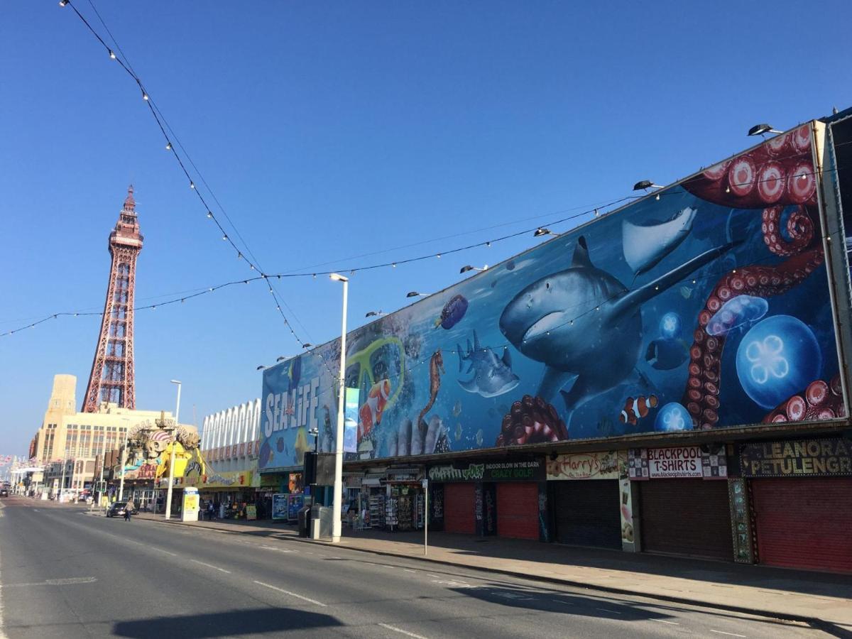 Bamber House - Large Modern Home & Perfect Location Blackpool Dış mekan fotoğraf